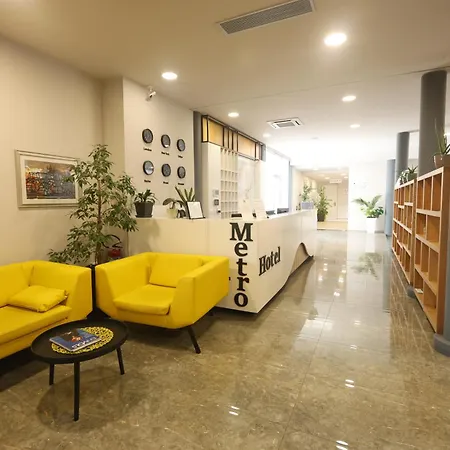 Hotel Metro Terminal