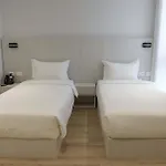 Metro Terminal Hotel 4*