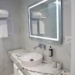 Metro Terminal Hotel Mjull-Bethore