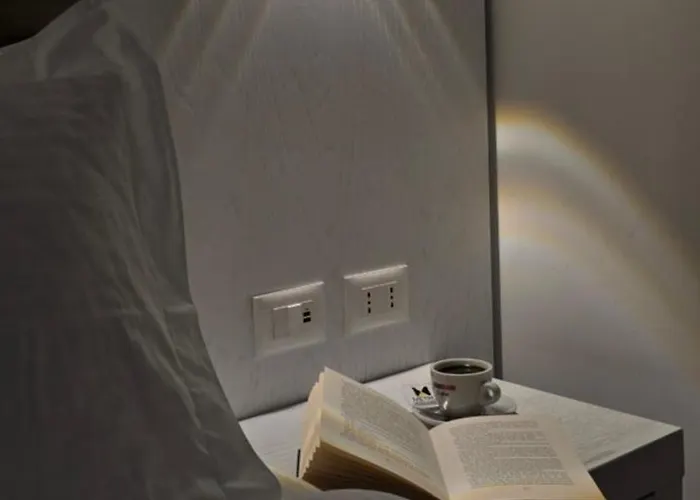 Metro Terminal Hotel 4*