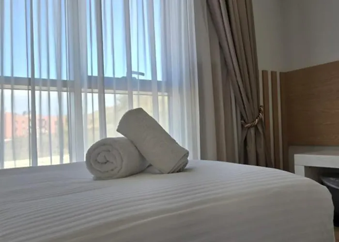 Metro Terminal 4* Mjull-Bathore